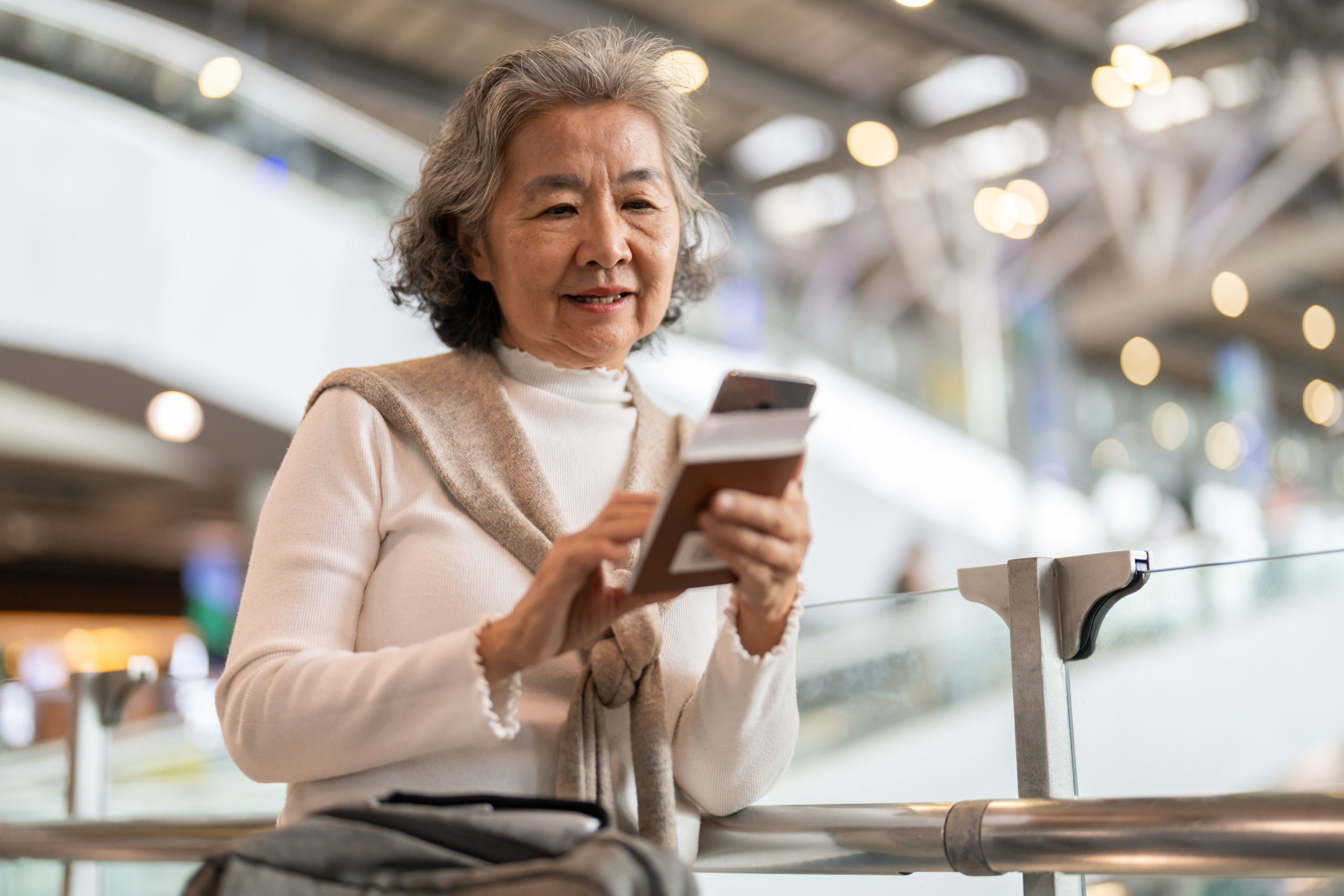 Navigating Air Travel — Tips for Older Adventurers - Alliance for Aging Research